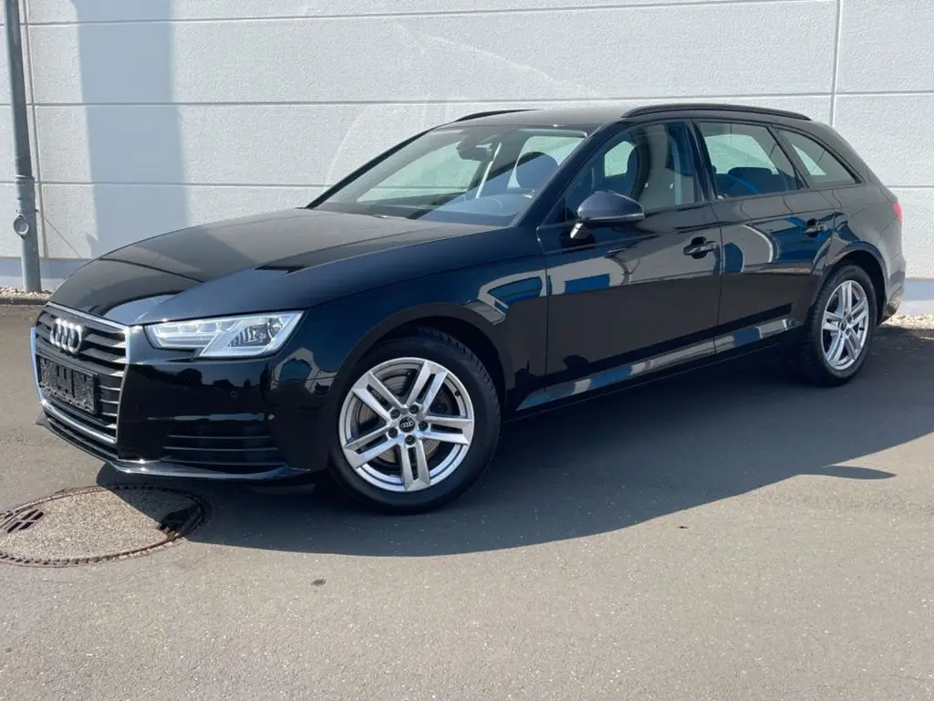 Photo 1 : Audi A4 2019 Diesel