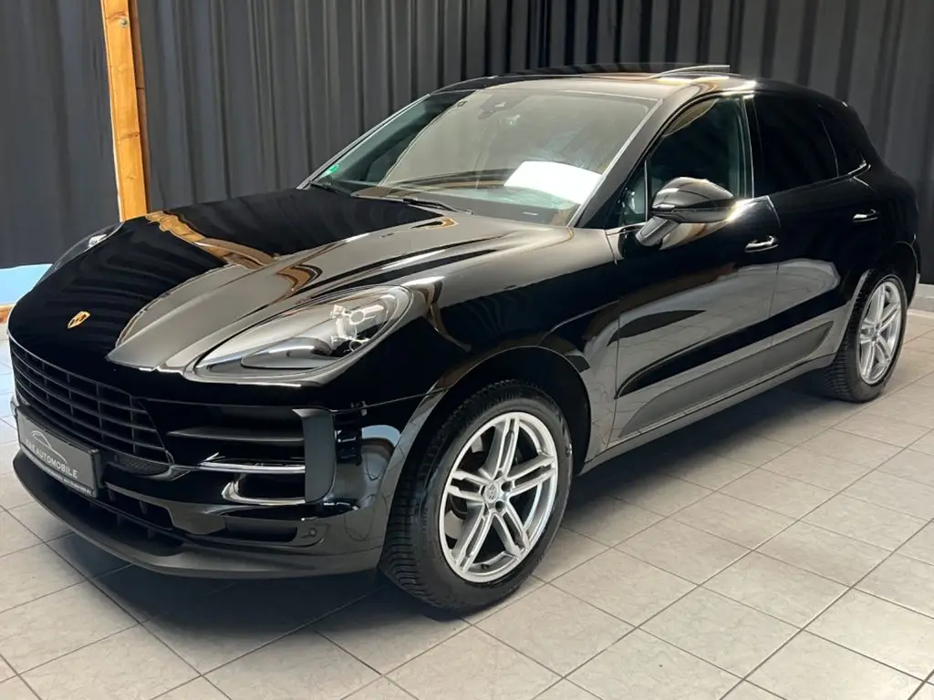 Photo 1 : Porsche Macan 2019 Essence