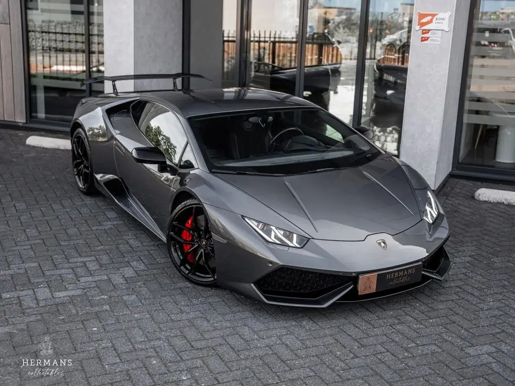 Photo 1 : Lamborghini Huracan 2016 Petrol