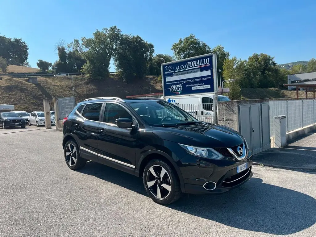 Photo 1 : Nissan Qashqai 2016 Diesel