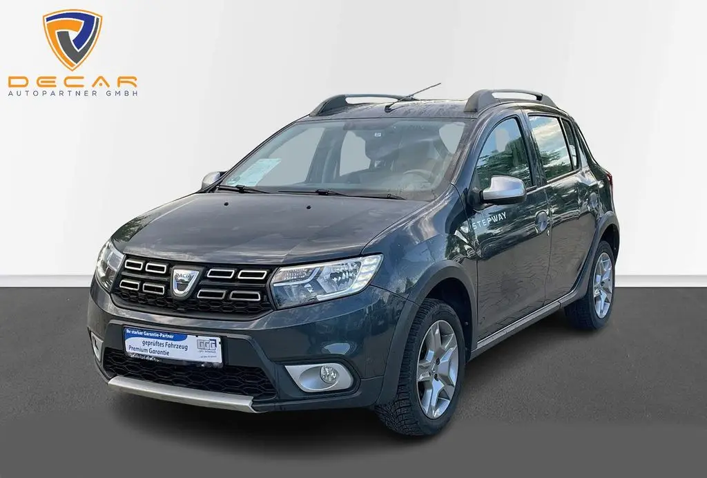 Photo 1 : Dacia Sandero 2017 Petrol