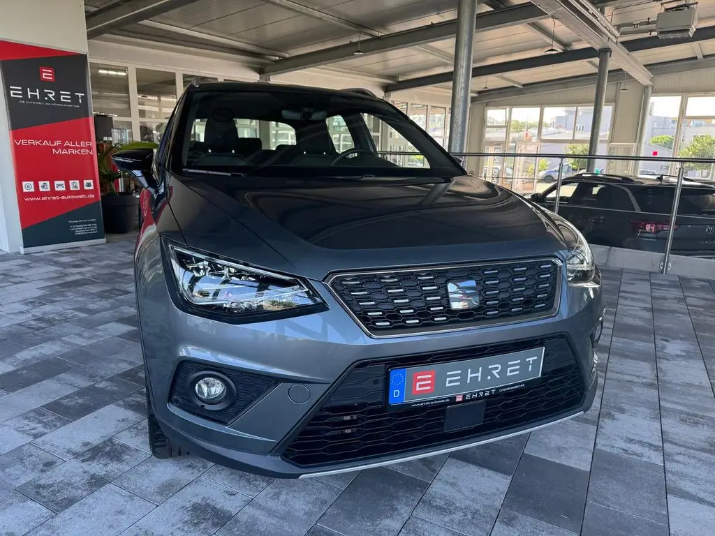 Photo 1 : Seat Arona 2018 Essence