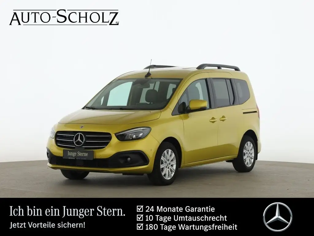 Photo 1 : Mercedes-benz Classe T 2023 Petrol