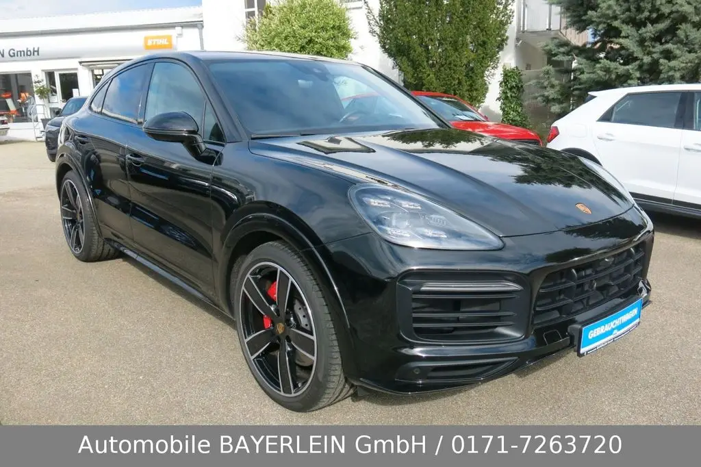 Photo 1 : Porsche Cayenne 2021 Petrol