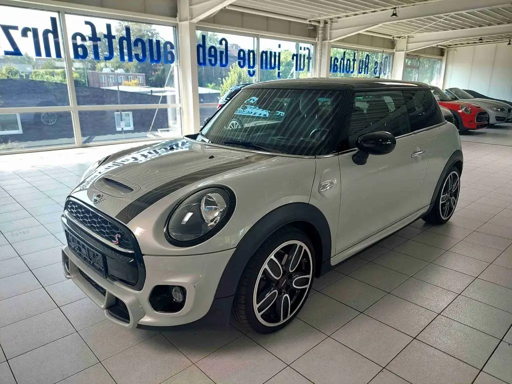 Photo 1 : Mini Cooper 2021 Essence