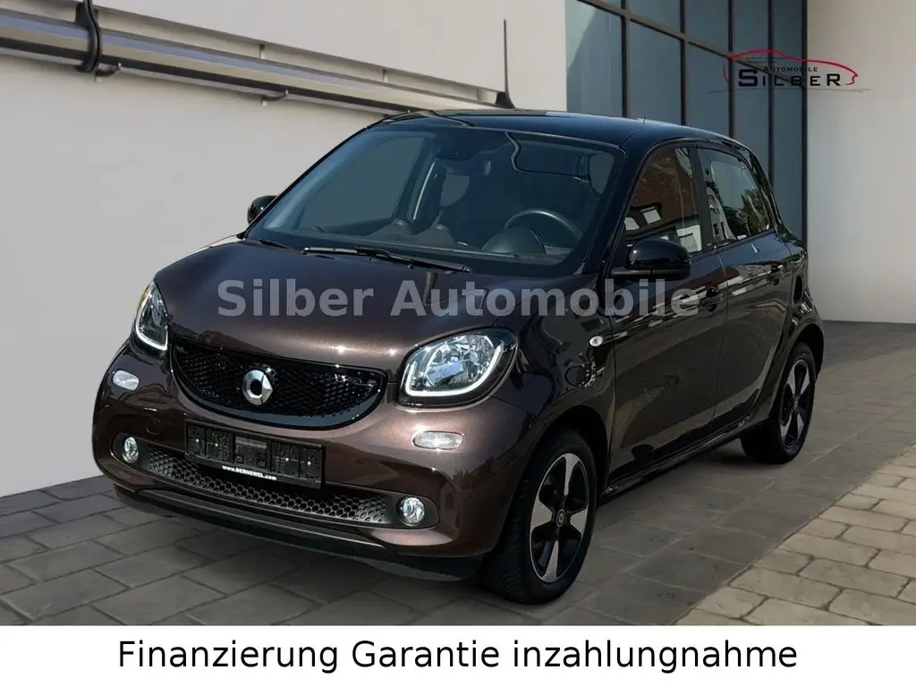 Photo 1 : Smart Forfour 2017 Essence