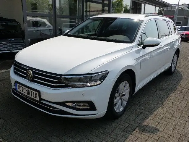 Photo 1 : Volkswagen Passat 2022 Diesel