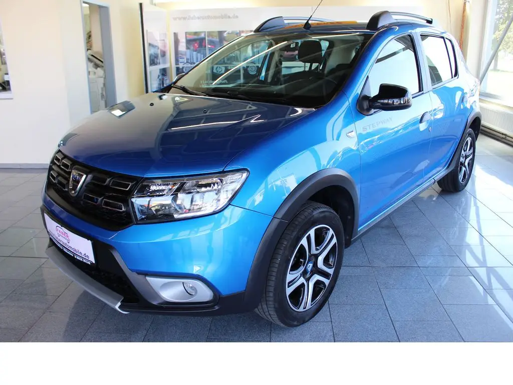 Photo 1 : Dacia Sandero 2020 Petrol