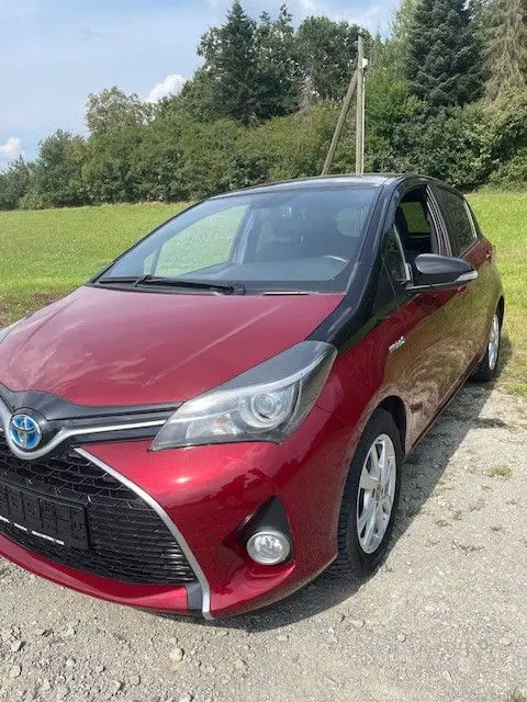 Photo 1 : Toyota Yaris 2017 Hybrid