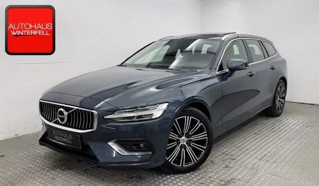 Photo 1 : Volvo V60 2020 Essence