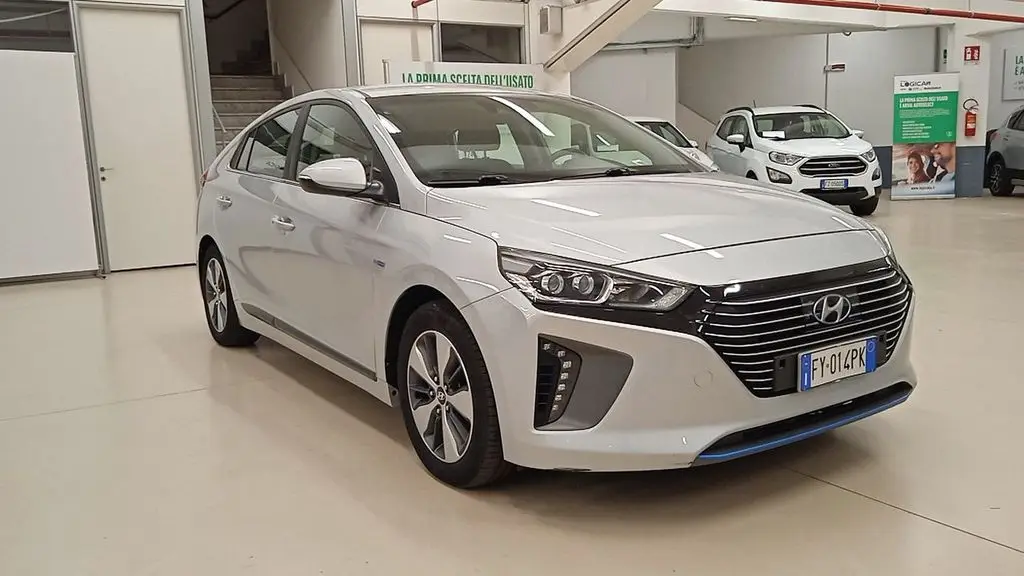 Photo 1 : Hyundai Ioniq 2019 Hybrid