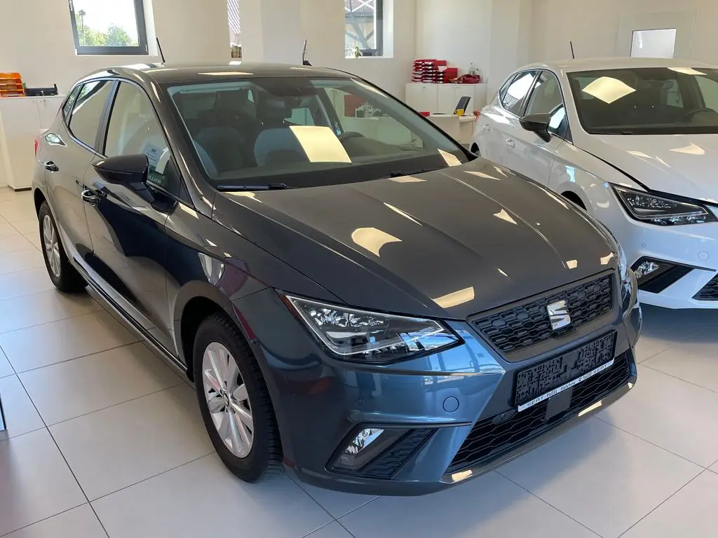 Photo 1 : Seat Ibiza 2021 Petrol