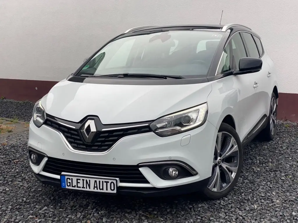 Photo 1 : Renault Scenic 2017 Petrol