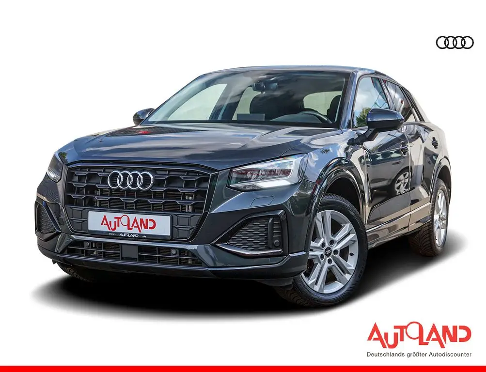 Photo 1 : Audi Q2 2023 Petrol