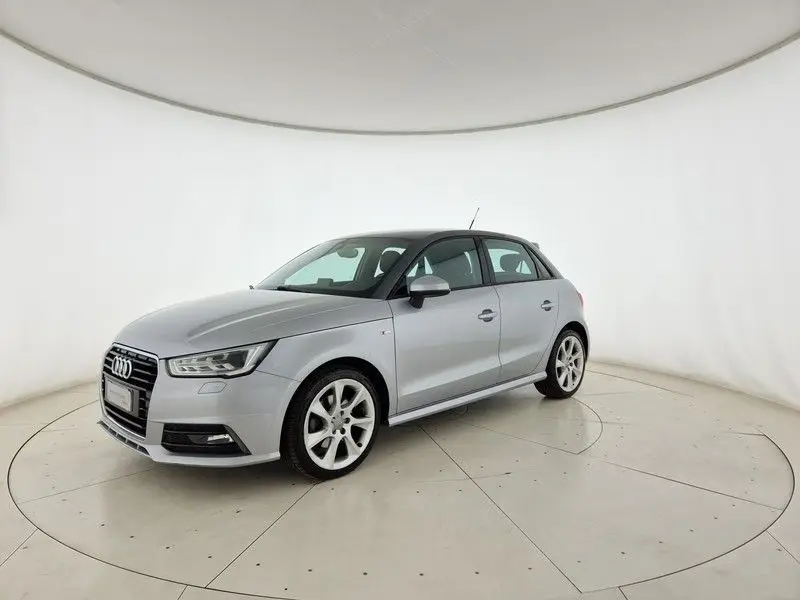 Photo 1 : Audi A1 2016 Others