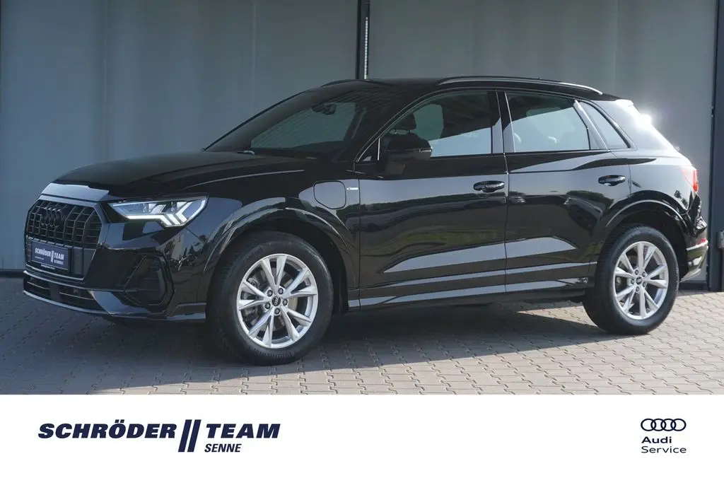 Photo 1 : Audi Q3 2021 Hybride