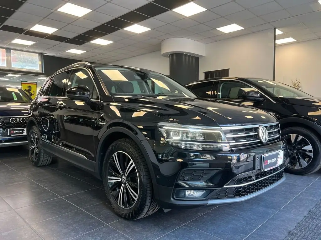 Photo 1 : Volkswagen Tiguan 2018 Diesel