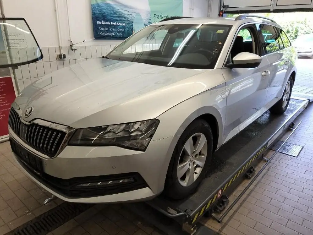 Photo 1 : Skoda Superb 2020 Diesel