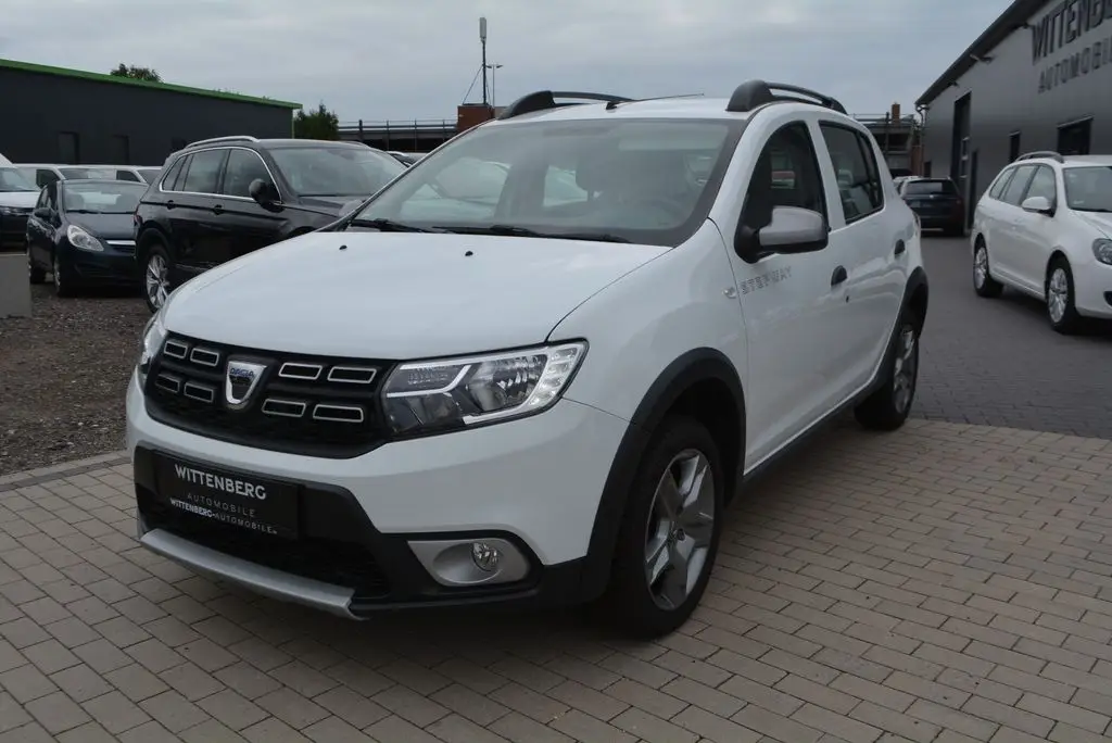 Photo 1 : Dacia Sandero 2020 Essence