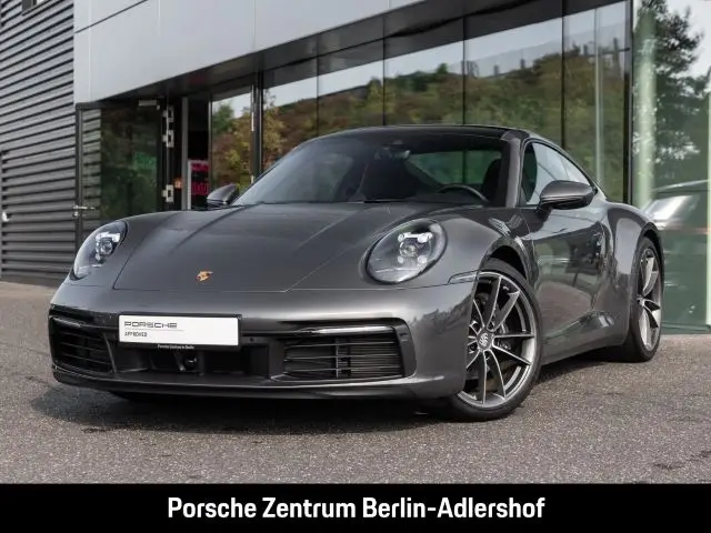 Photo 1 : Porsche 992 2023 Petrol