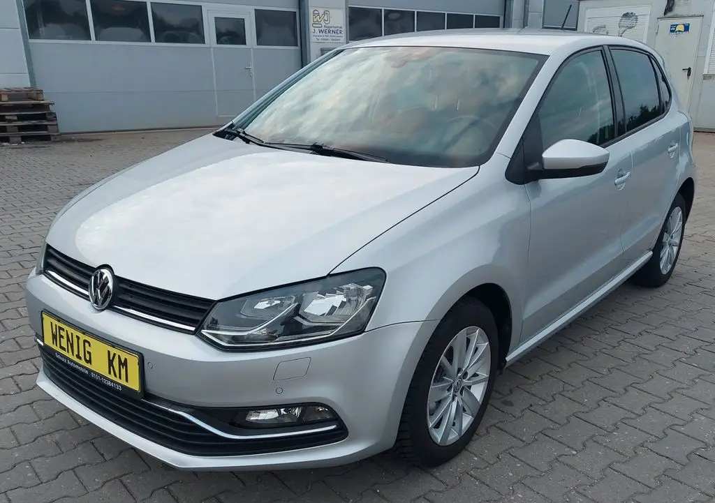 Photo 1 : Volkswagen Polo 2014 Petrol