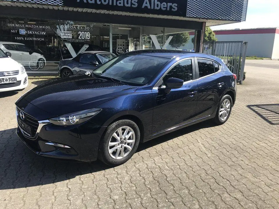 Photo 1 : Mazda 3 2018 Petrol