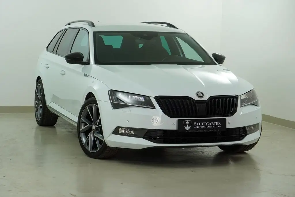 Photo 1 : Skoda Superb 2017 Essence