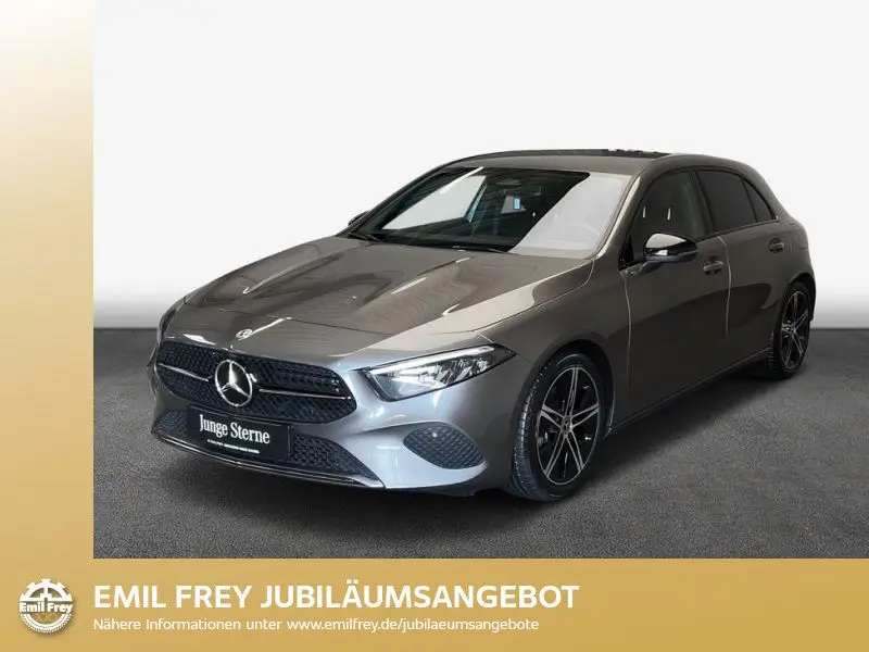 Photo 1 : Mercedes-benz Classe A 2023 Petrol