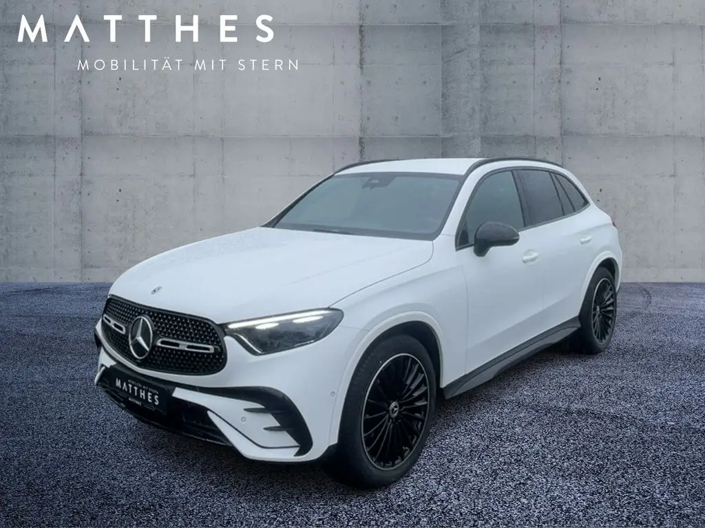 Photo 1 : Mercedes-benz Classe Glc 2024 Petrol