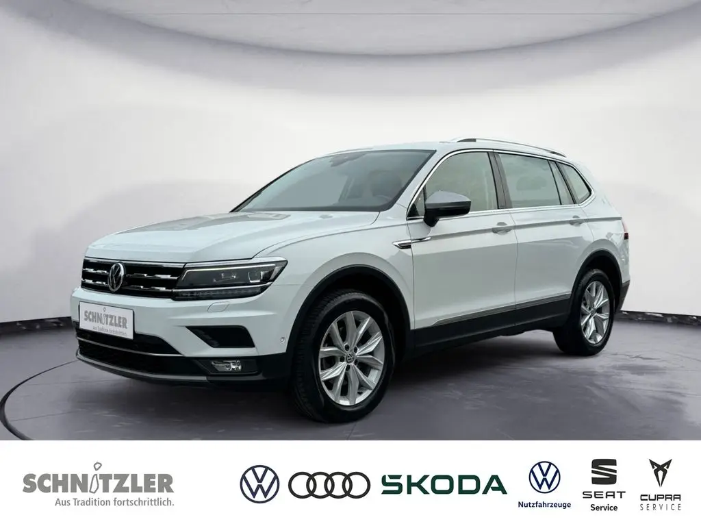 Photo 1 : Volkswagen Tiguan 2021 Petrol