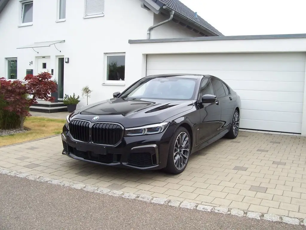 Photo 1 : Bmw Serie 7 2019 Petrol