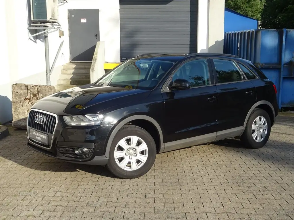 Photo 1 : Audi Q3 2015 Essence