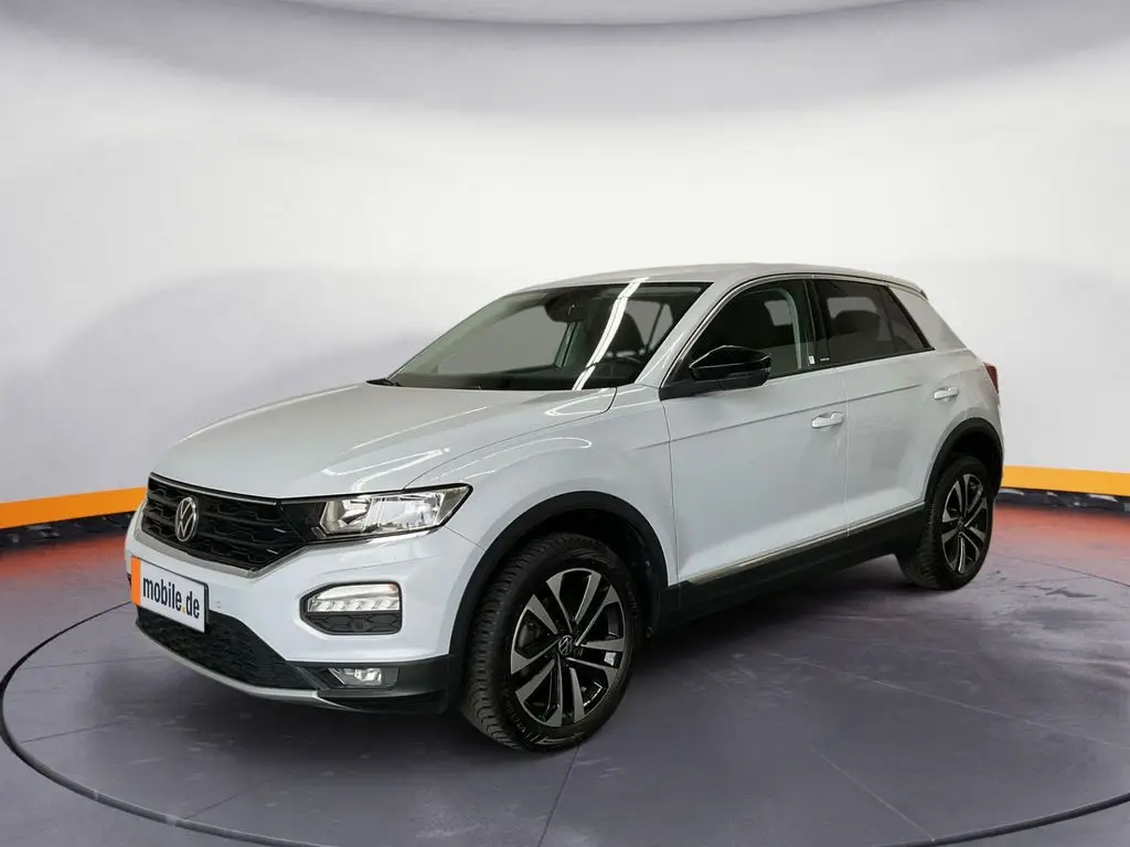 Photo 1 : Volkswagen T-roc 2021 Petrol