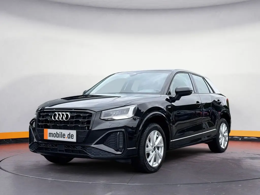 Photo 1 : Audi Q2 2023 Essence