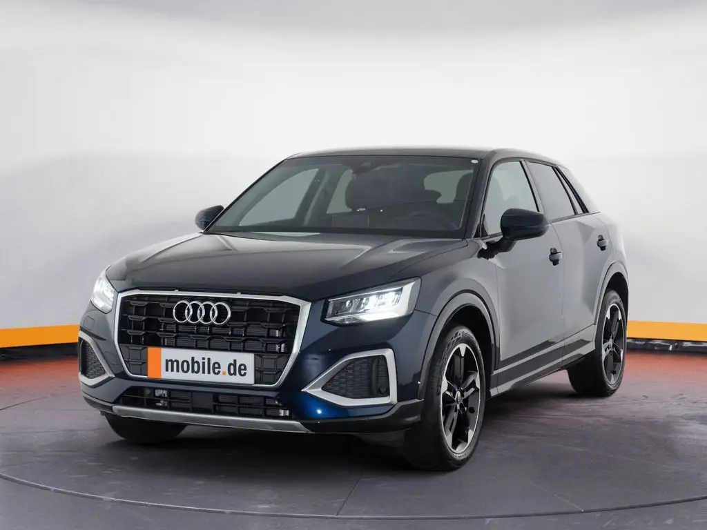 Photo 1 : Audi Q2 2023 Petrol