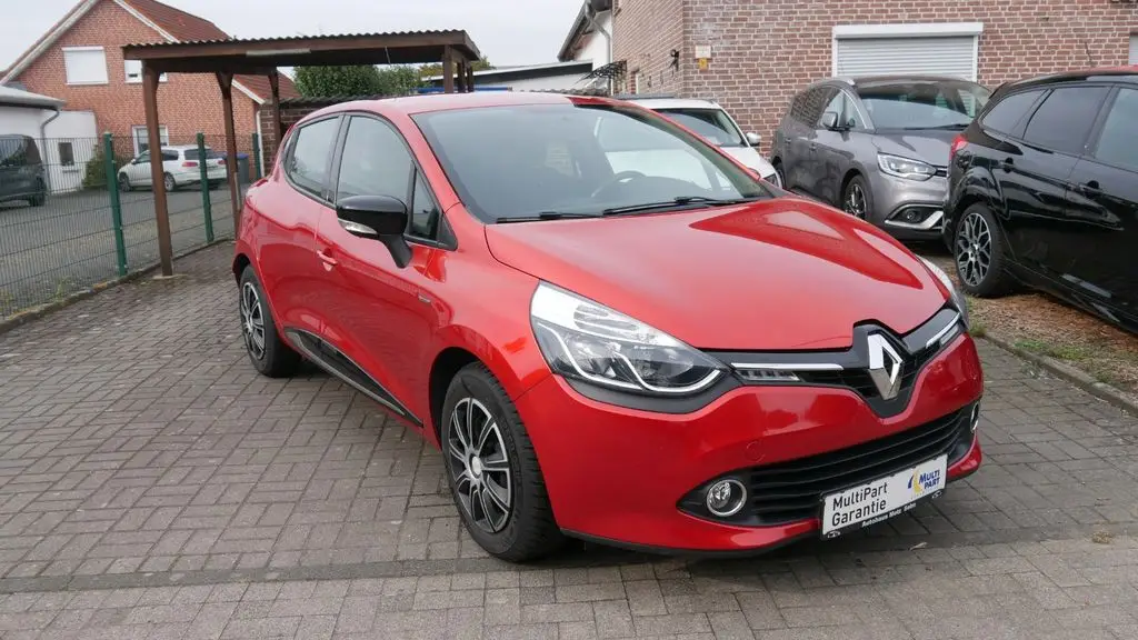 Photo 1 : Renault Clio 2015 Petrol