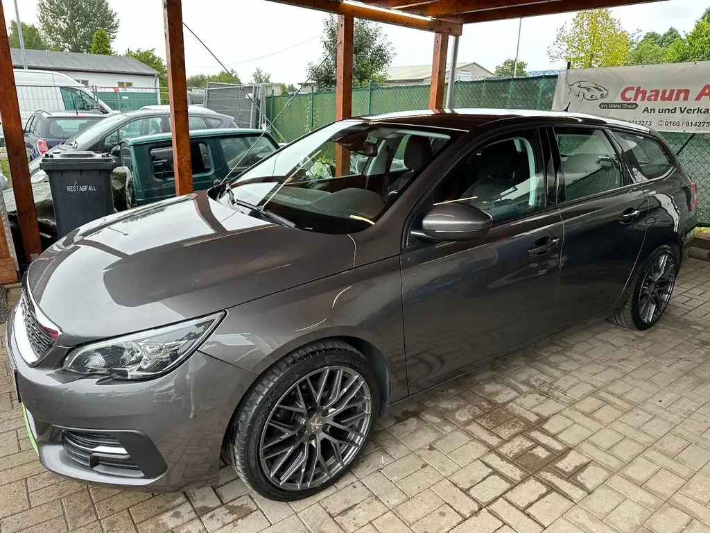 Photo 1 : Peugeot 308 2020 Diesel