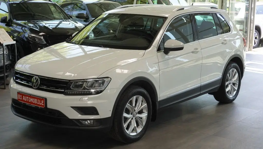 Photo 1 : Volkswagen Tiguan 2020 Petrol