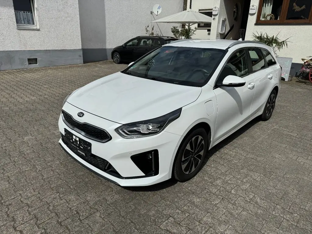 Photo 1 : Kia Ceed 2020 Hybrid