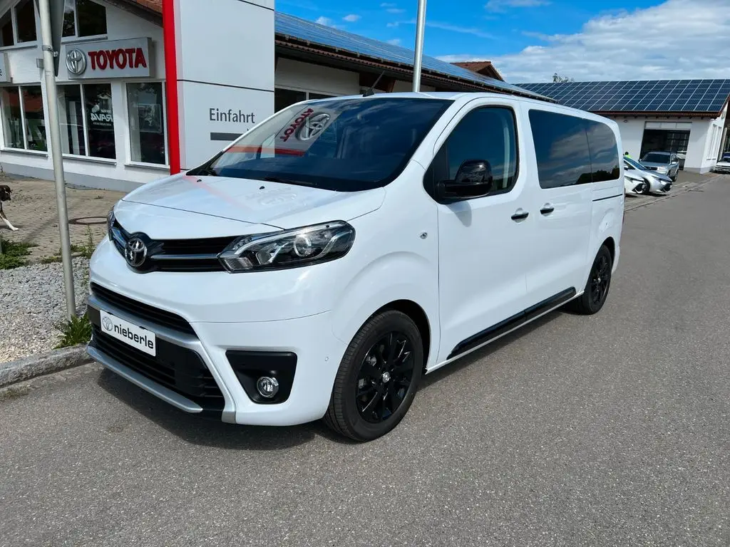 Photo 1 : Toyota Proace 2023 Diesel