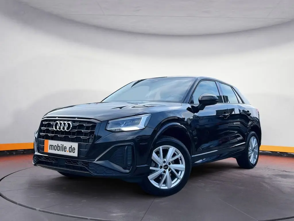 Photo 1 : Audi Q2 2023 Diesel