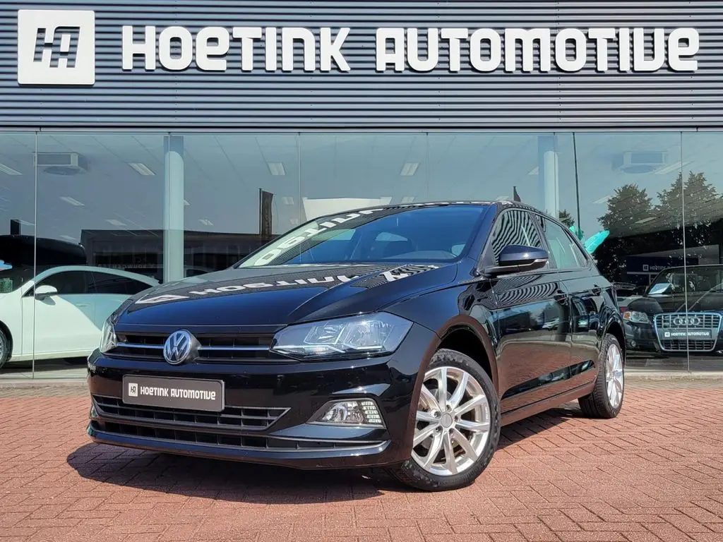 Photo 1 : Volkswagen Polo 2018 Petrol