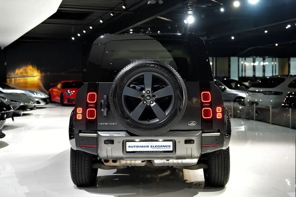 Photo 1 : Land Rover Defender 2023 Diesel