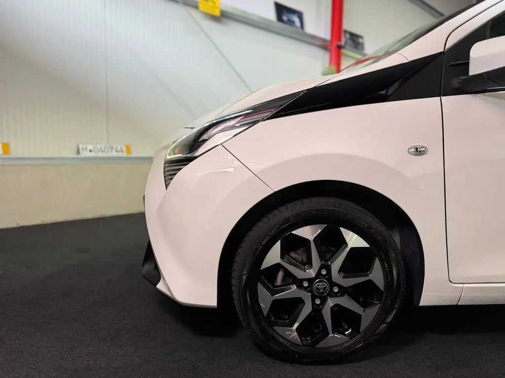 Photo 1 : Toyota Aygo X 2020 Essence