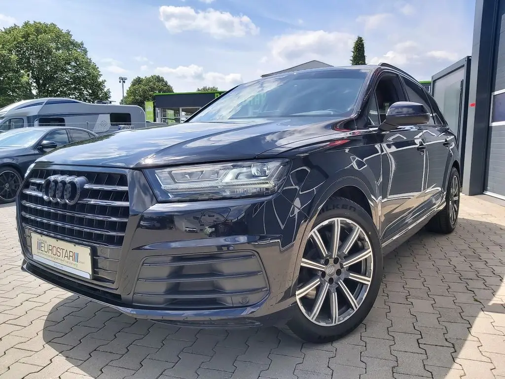 Photo 1 : Audi Q7 2016 Diesel