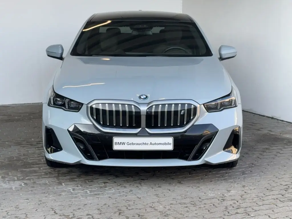 Photo 1 : Bmw I5 2024 Non renseigné