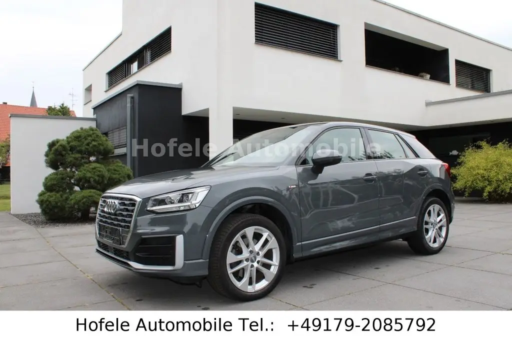 Photo 1 : Audi Q2 2017 Diesel