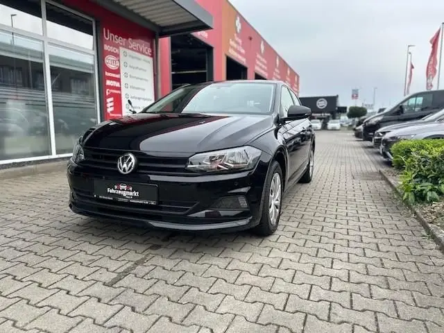 Photo 1 : Volkswagen Polo 2020 Petrol