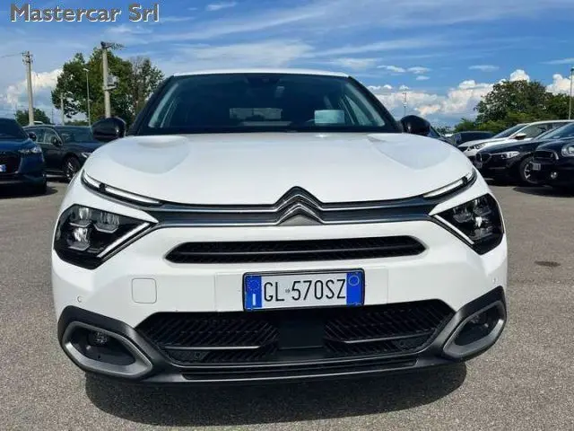 Photo 1 : Citroen C4 2022 Essence