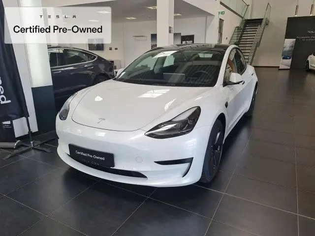 Photo 1 : Tesla Model 3 2021 Non renseigné